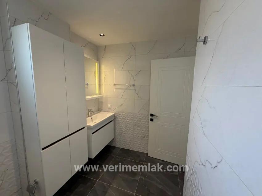 Menderes Gümüldür İnönü Neighbourhood In Select Site Inside | Pool 3+1 Villa for Sale