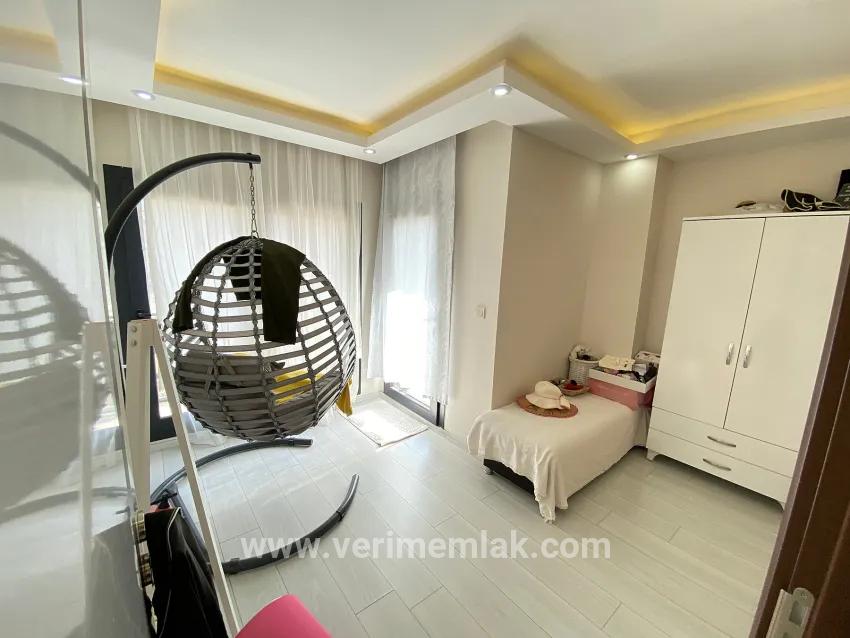 3+1 Bedroom Villa For sale in Mersin Alanı Nbh. Seferihisar Ürkmez - 150 m²