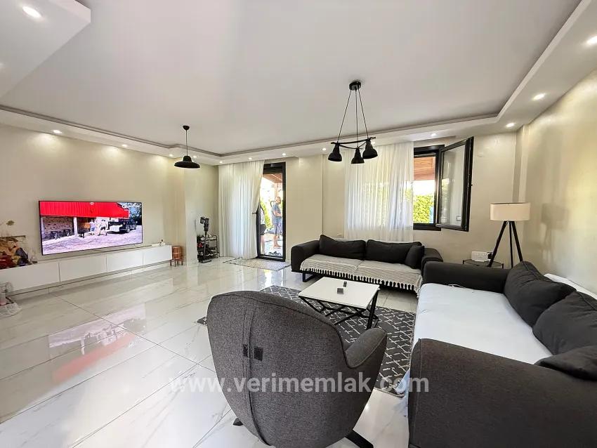 3+1 Bedroom Villa For sale in Cumhuriyet Nbh. Seferihisar Doğanbey - 360 m²