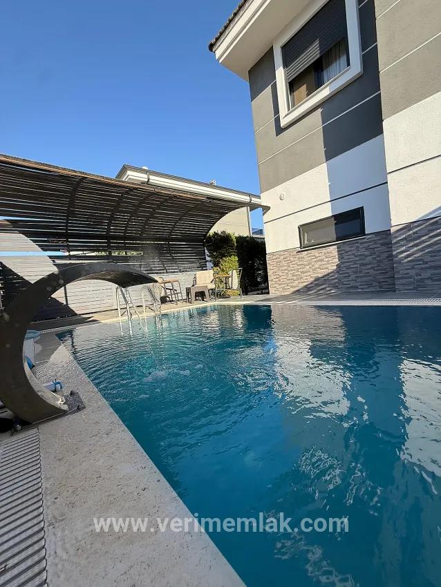 3+1 Bedroom Villa For sale in Cumhuriyet Nbh. Seferihisar Doğanbey - 360 m²