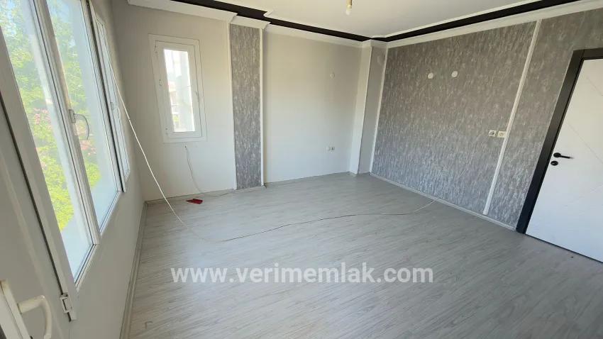 4+2 Bedroom Apartment For sale in Çukuraltı Nbh. Menderes Özdere - 200 m²