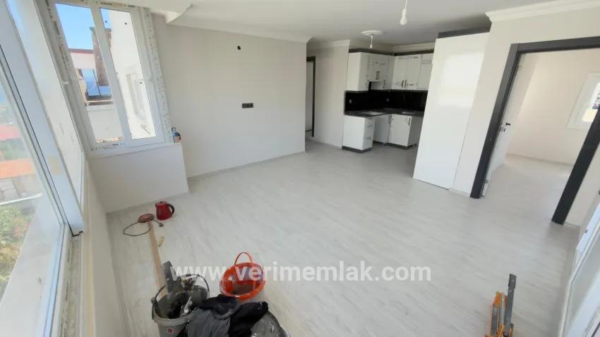 4+2 Bedroom Apartment For sale in Çukuraltı Nbh. Menderes Özdere - 200 m²