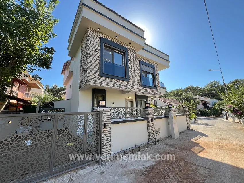 3+1 Bedroom Villa For sale in Çukuraltı Nbh. Menderes Özdere - 185 m²