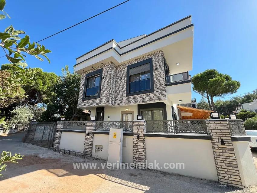 3+1 Bedroom Villa For sale in Çukuraltı Nbh. Menderes Özdere - 185 m²