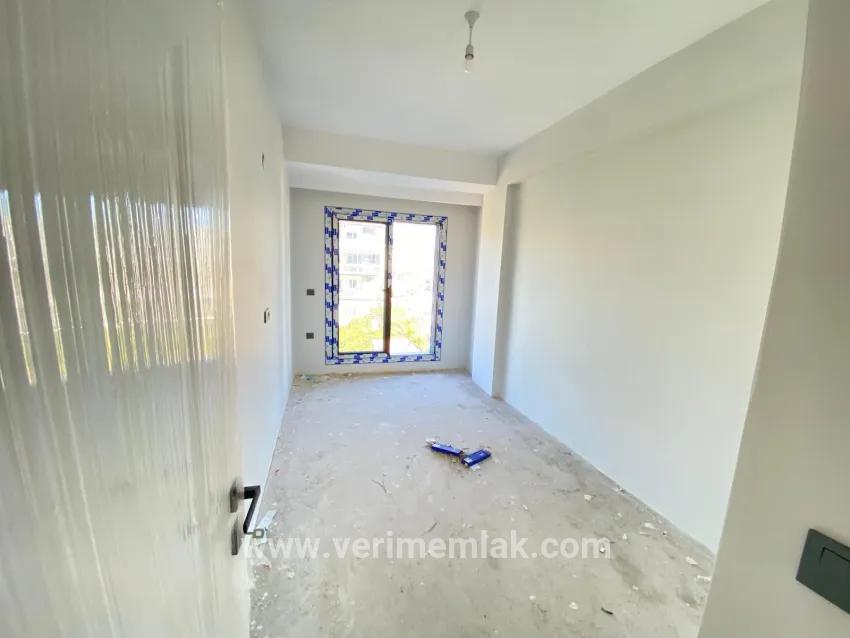 2+1 Bedroom Apartment For sale in Gümüldür Fevzi Çakmak Nbh. Menderes Gümüldür - 80 m²