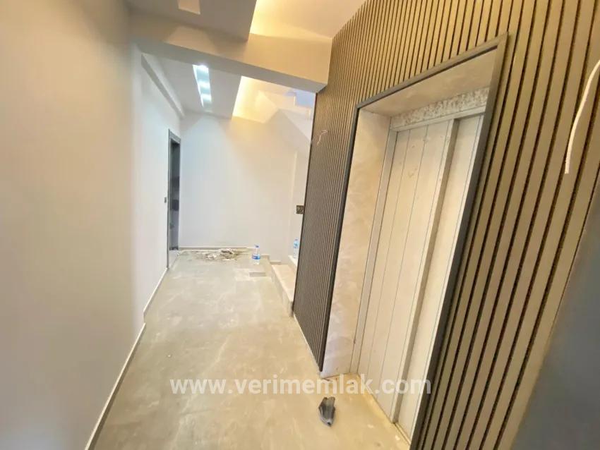 2+1 Bedroom Apartment For sale in Gümüldür Fevzi Çakmak Nbh. Menderes Gümüldür - 80 m²
