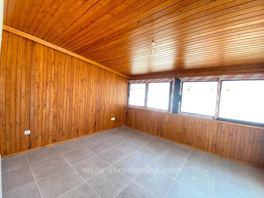 3+1 Villa With Garden For Sale In Doğanbey, Near The Sea