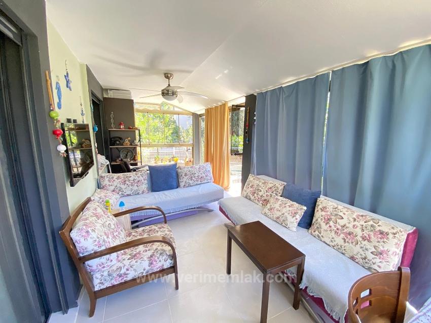 Spacious 3+1 Duplex Apartment With Garden, 500M From The Sea In Seferihisar Mersin Area.