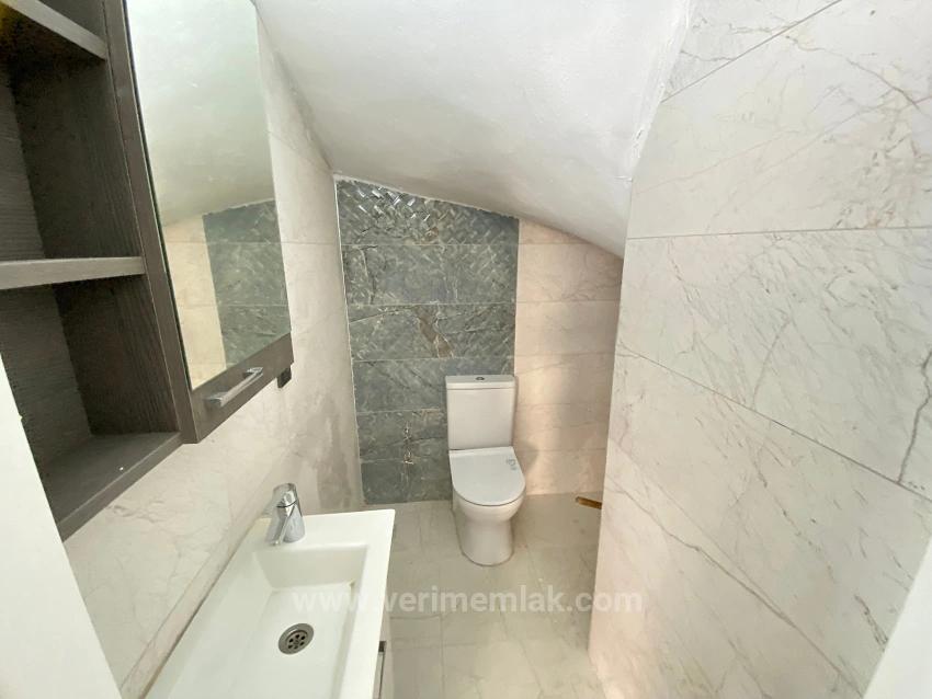 4+1 Villa For Sale With Detached Garden, Very Close To The Sea In Doğanbey