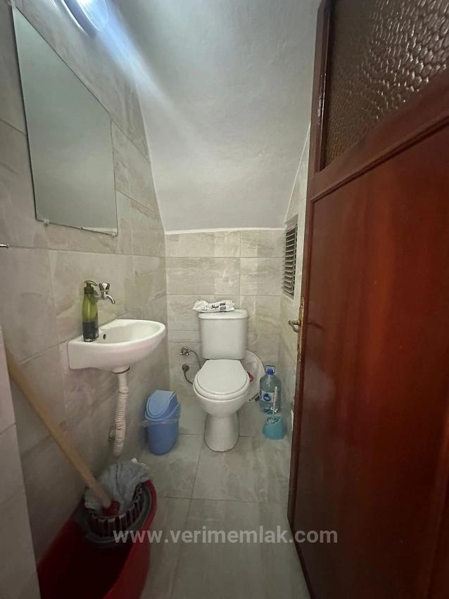 Villa With A Large Garden, Located On The Beach In Özdere