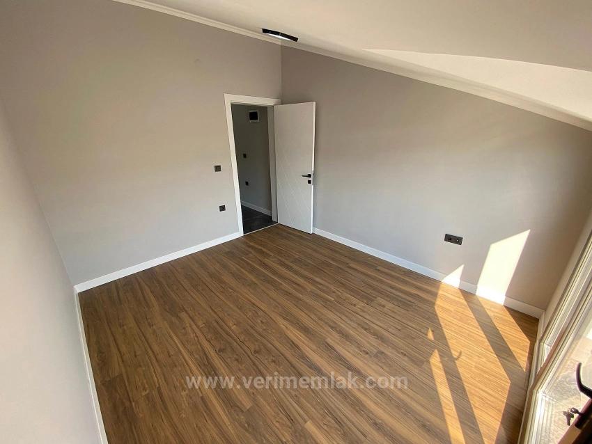 Ultra Luxury 3+1 Villa For Sale With Separate Kitchen On The Seaside In Özdere