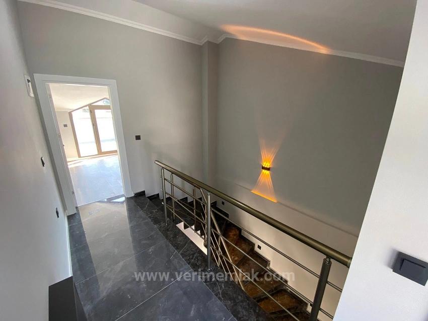 Ultra Luxury 3+1 Villa For Sale With Separate Kitchen On The Seaside In Özdere