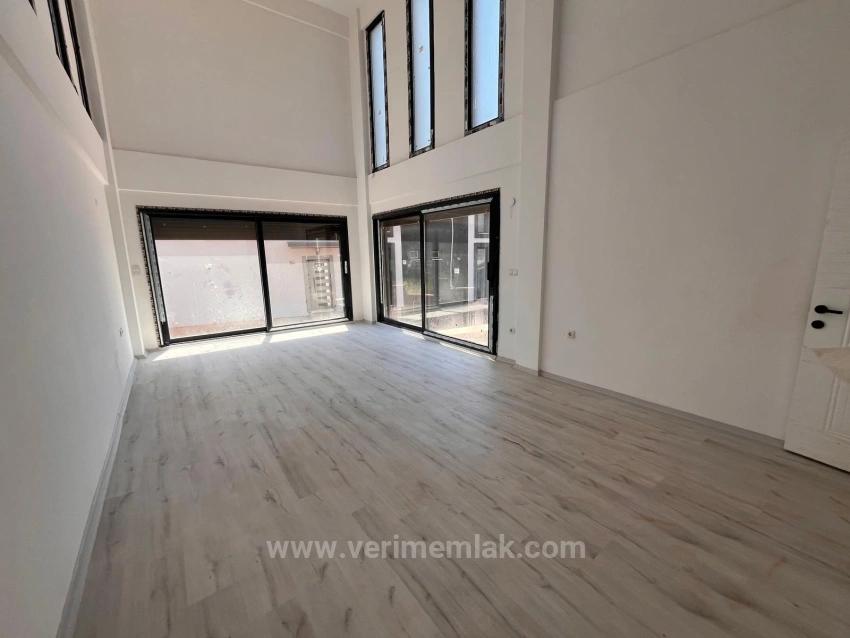 2+1 Summer House For Sale In Doğanbey, Separate Living Room And Kitchen With Underfloor Heating