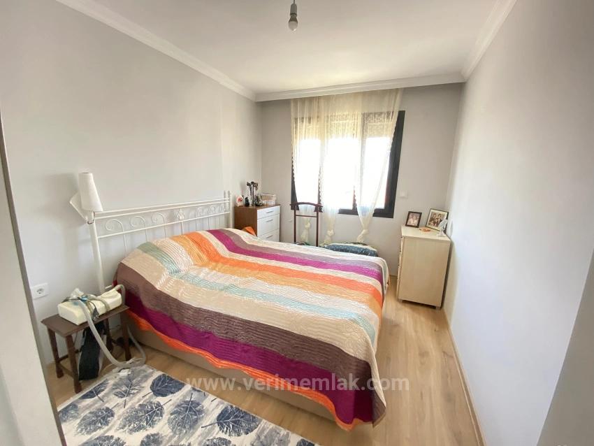 2+1 Duplex Apartment For Sale In Seferihisar Ürkmez, Close To The Sea