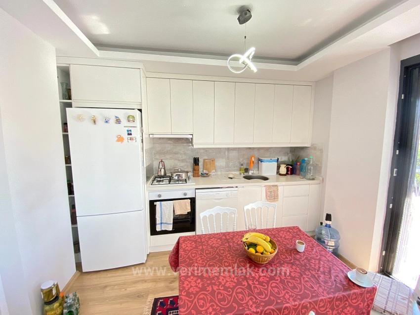 2+1 Duplex Apartment For Sale In Seferihisar Ürkmez, Close To The Sea