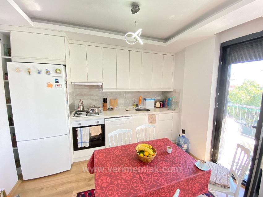 2+1 Duplex Apartment For Sale In Seferihisar Ürkmez, Close To The Sea