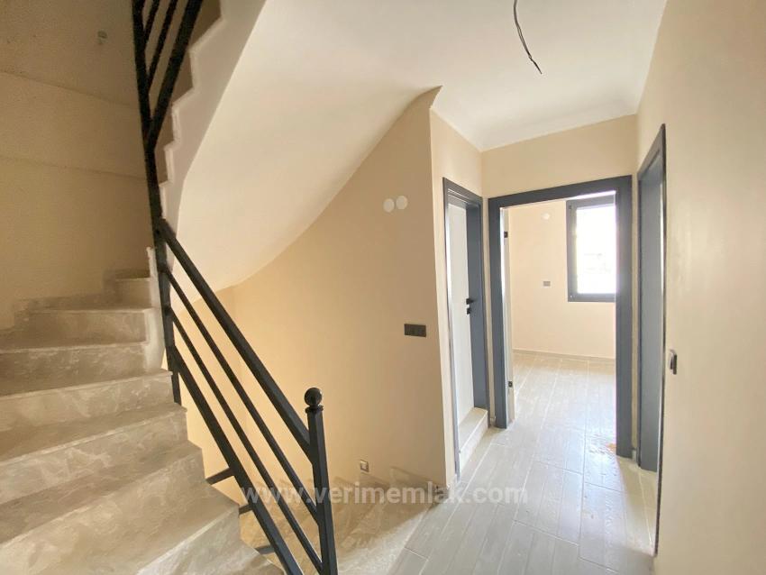 Detached 2+1 Villa For Sale In Seferihisar Payamlı