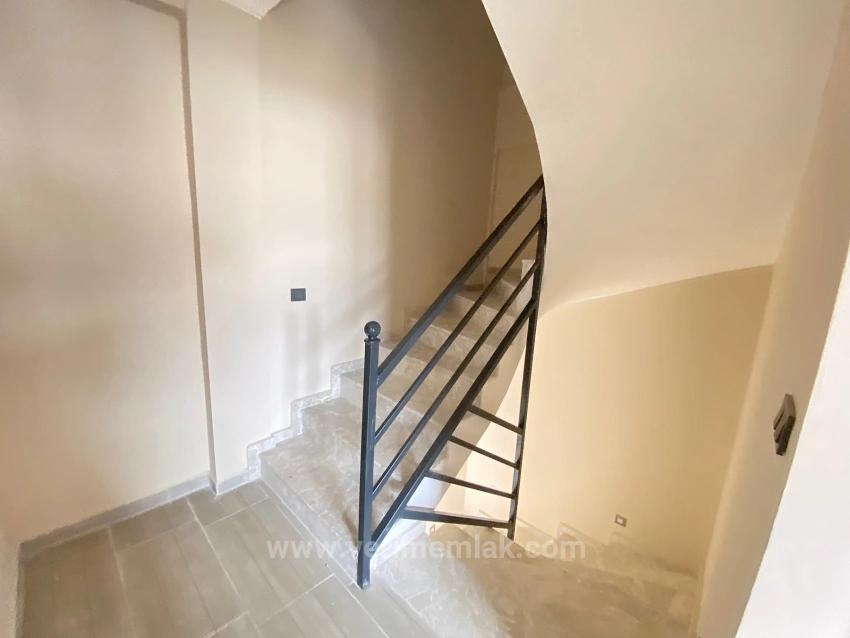 Detached 2+1 Villa For Sale In Seferihisar Payamlı