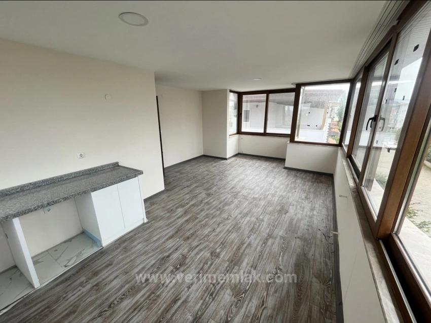 3+1 Villa With Garden For Sale In Ürkmez, Near The Sea