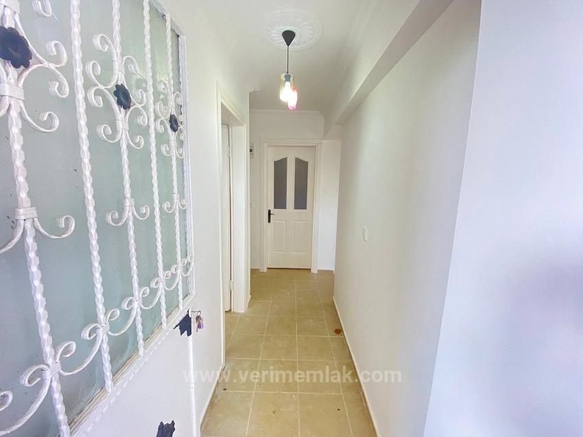 2+1 Flat For Sale With Garden And Free Of Charge In Seferihisar Ürkmez