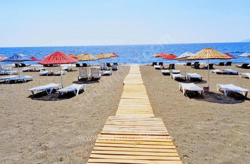 2+1 Flat For Sale With Garden And Free Of Charge In Seferihisar Ürkmez