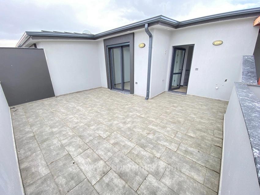 3+1 Villa For Sale With Underfloor Heating In Ürkmez, Close To The Sea