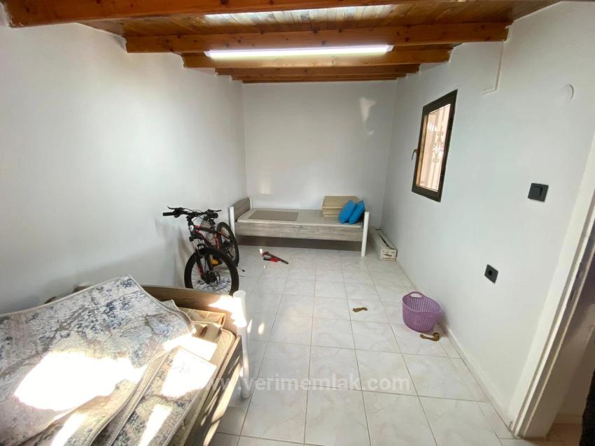 Detached Duplex 3+1 In Ürkmez Mersin Area, 200M From The Sea