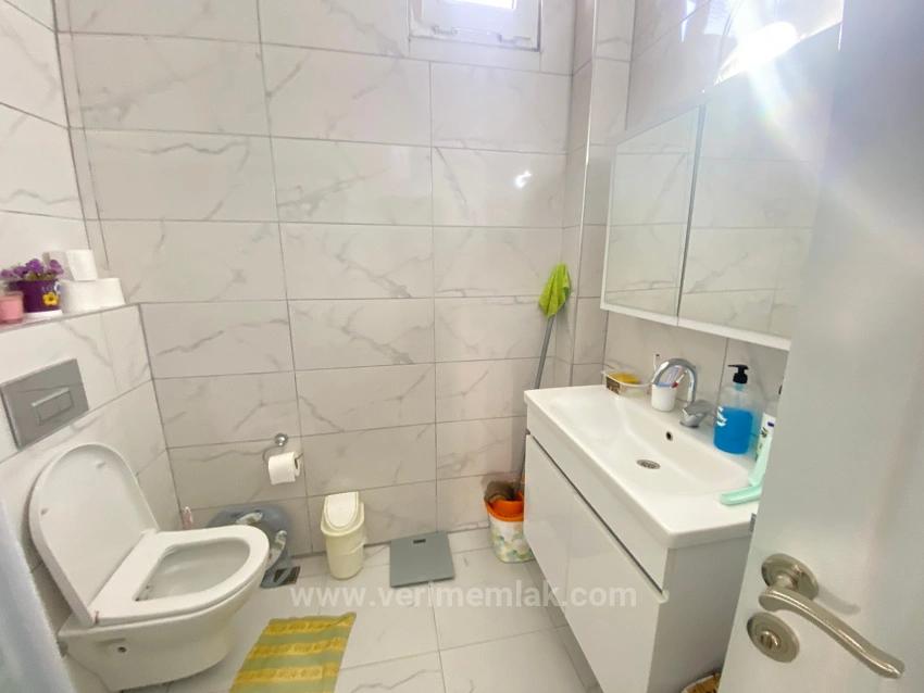 7+3 Apartments For Sale In A Complete Building 100M From The Sea In Ürkmez