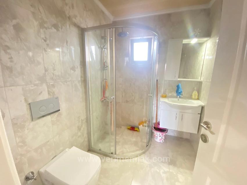 7+3 Apartments For Sale In A Complete Building 100M From The Sea In Ürkmez