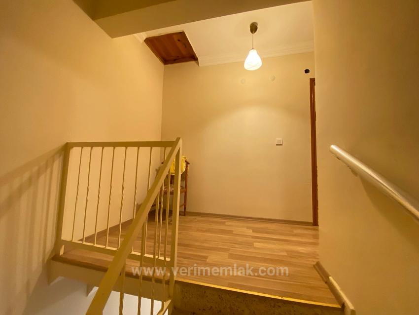 3+1 Villa For Sale In The Heart Of Ürkmez, Just 50 Steps From The Sea!