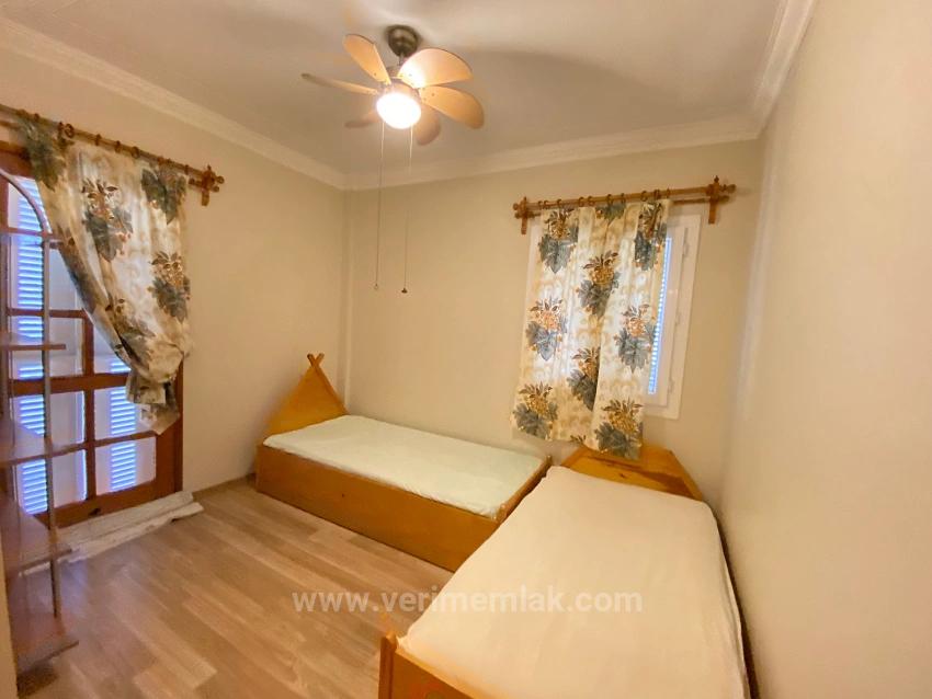 3+1 Villa For Sale In Seferihisar Ürkmez, 50M From The Beach