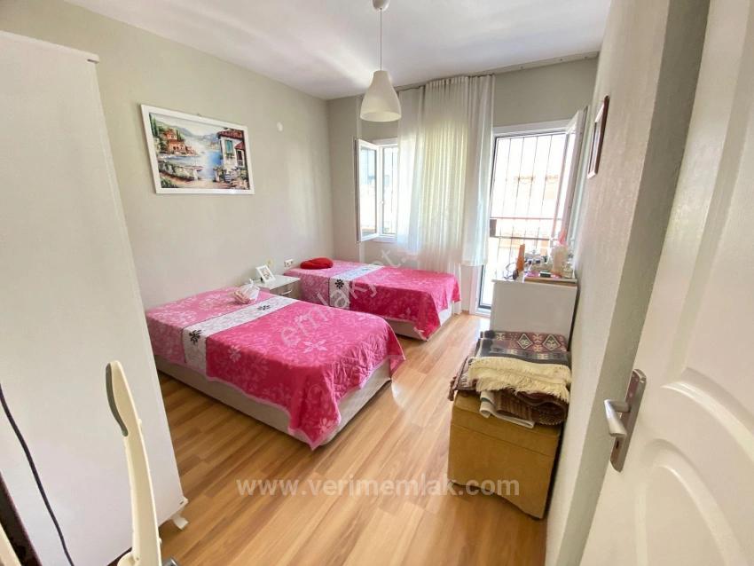 Spacious 3+1 Villa For Sale In Seferihisar Doğanbey, 300 Meters From The Sea