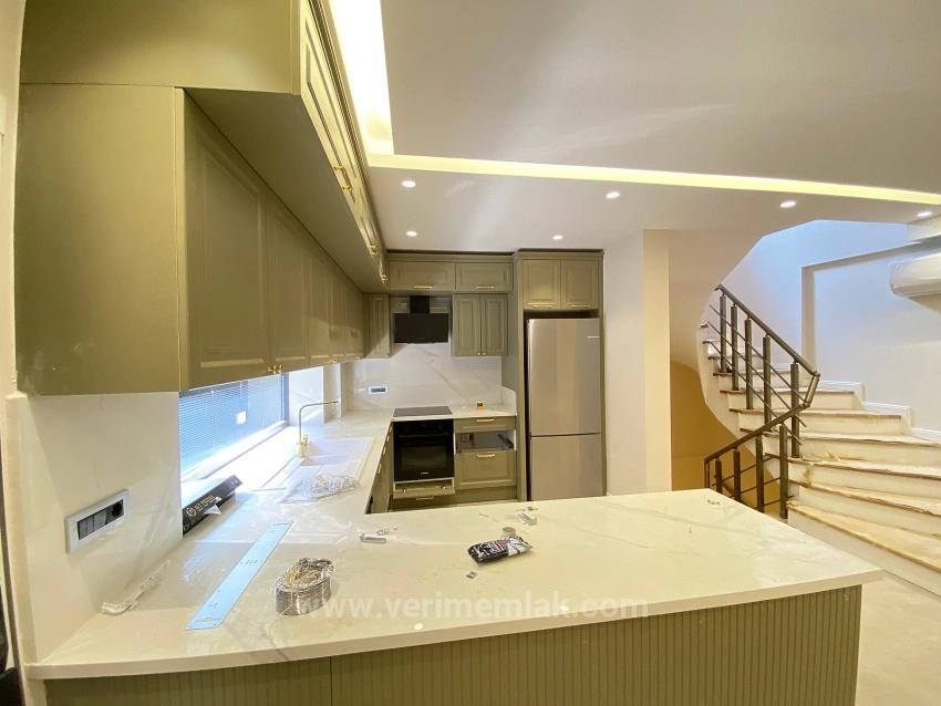 Ultra Luxury 3+1 Unique Triplex Mansion With Full Sea View In Doğanbey