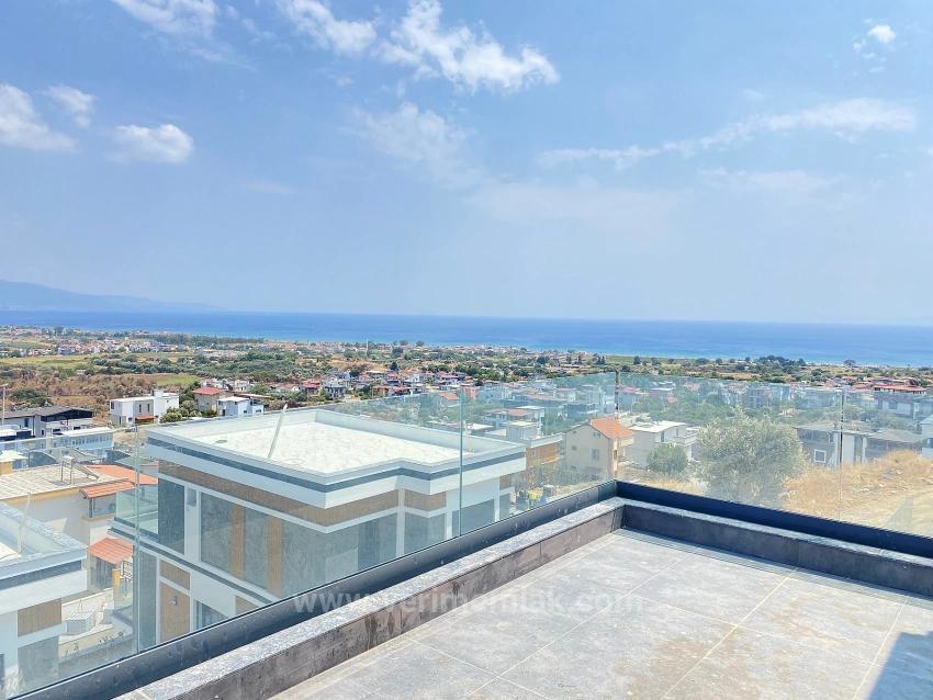 Ultra Luxury 3+1 Unique Triplex Mansion With Full Sea View In Doğanbey