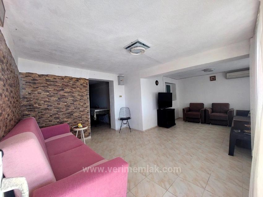 4+1 Villa With Sea View For Sale In Seferihisar Doğanbey