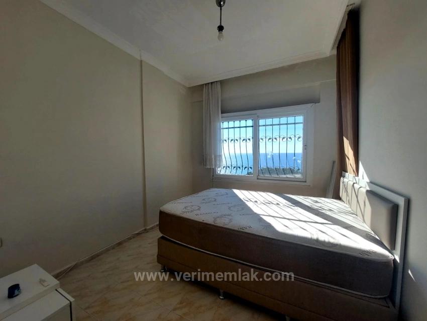 4+1 Villa With Sea View For Sale In Seferihisar Doğanbey