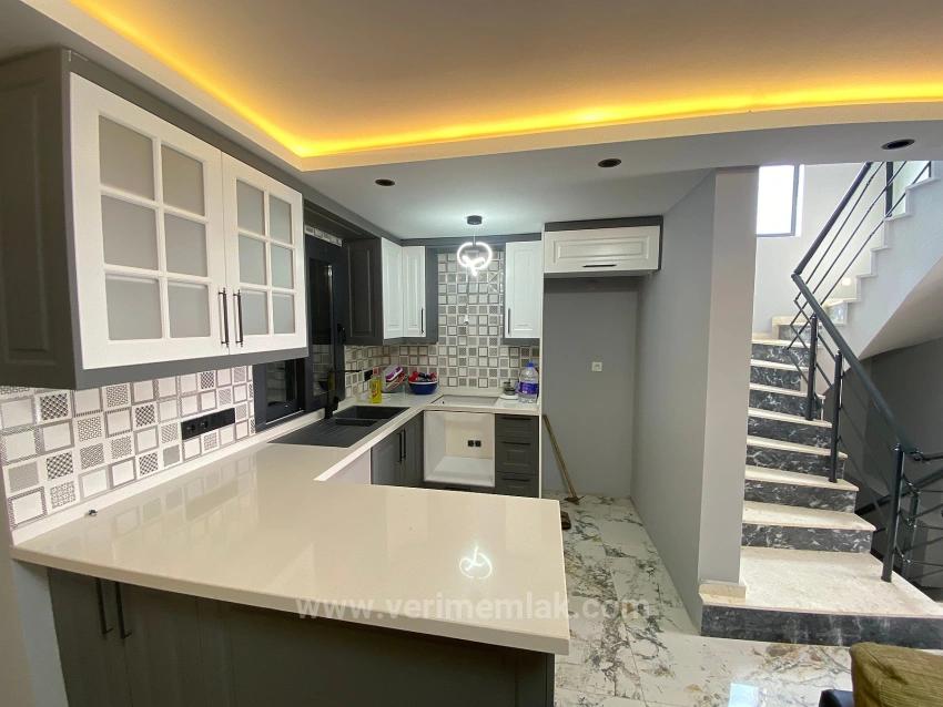 4+2 Detached Villa In Doğanbey With Sea View On A 280M2 Land!!