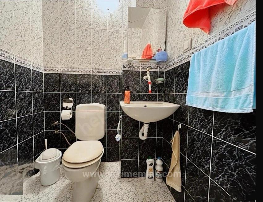 5+1 Villa For Sale With Garden, 400M From The Sea In The Center Of Ürkmez