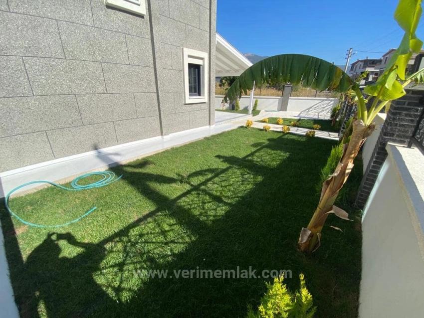 50M2 Summer Villa With Pool And Garden For Sale In Gumuldur