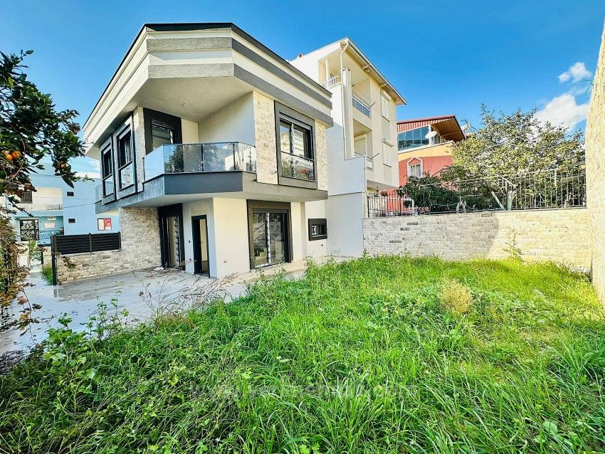 Modern 2+1 Detached House In Seferihisar Mersin Area, 350M From The Sea.