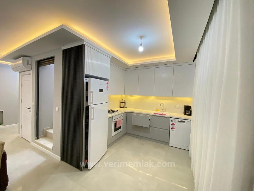 A Fully Detached 3+1 Villa With Stone Details, Located In The Most Stylish Corner Of Atatürk Neighborhood In Seferihisar!