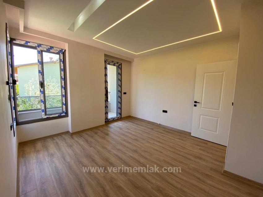 3+1 Villa With A Large Garden In Özdere, Walking Distance To The Sea