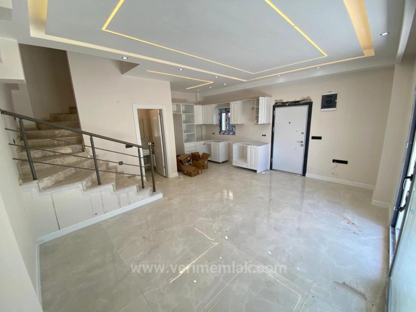 3+1 Villa With A Large Garden In Özdere, Walking Distance To The Sea