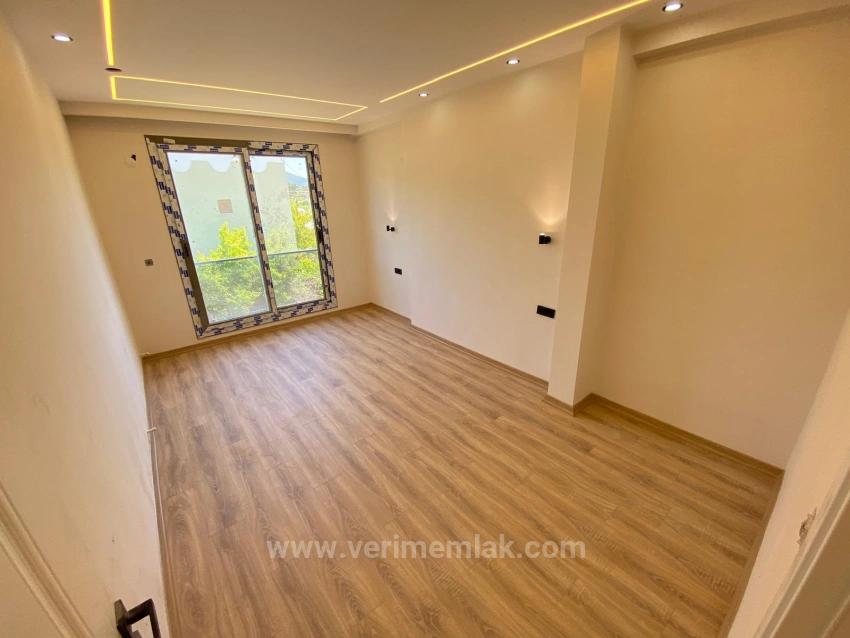 3+1 Villa With A Large Garden In Özdere, Walking Distance To The Sea