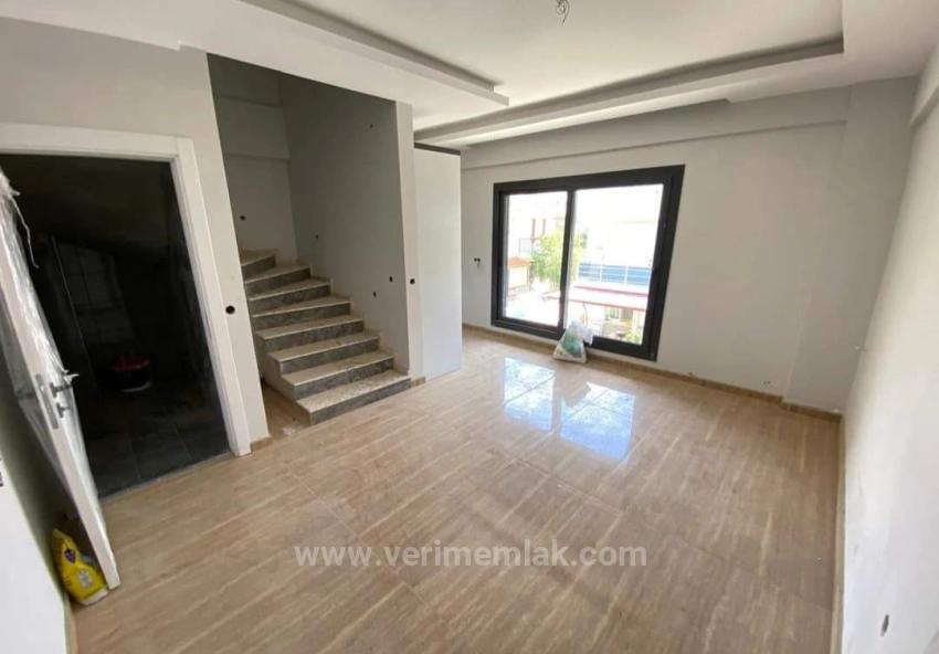Villa With Large Garden And Sea View In Özdere Çukuralaltı Center
