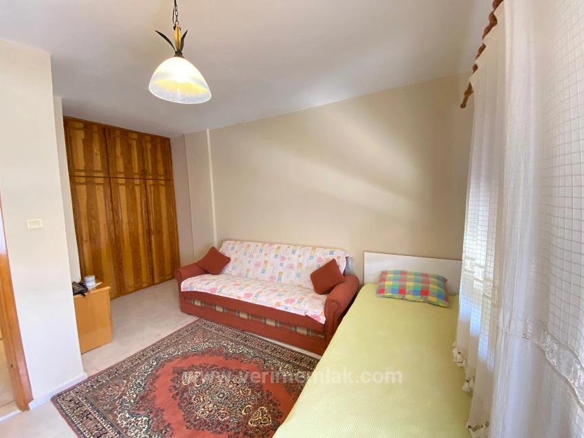 7+1 Corner Villa For Sale In Seferihisar Cumhuriyet, 400M From The Sea!