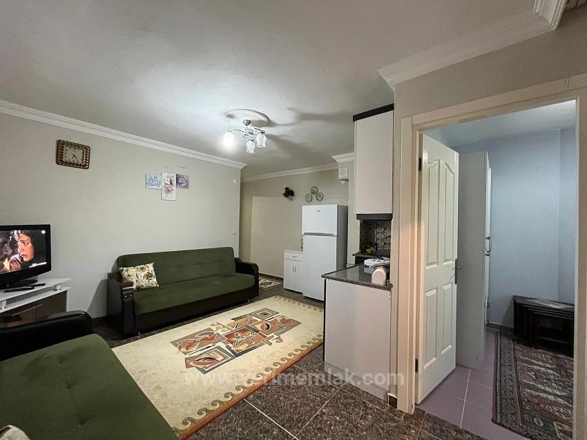 Furnished 2+1 Apartment With Garden In Seferihisar Payamlı