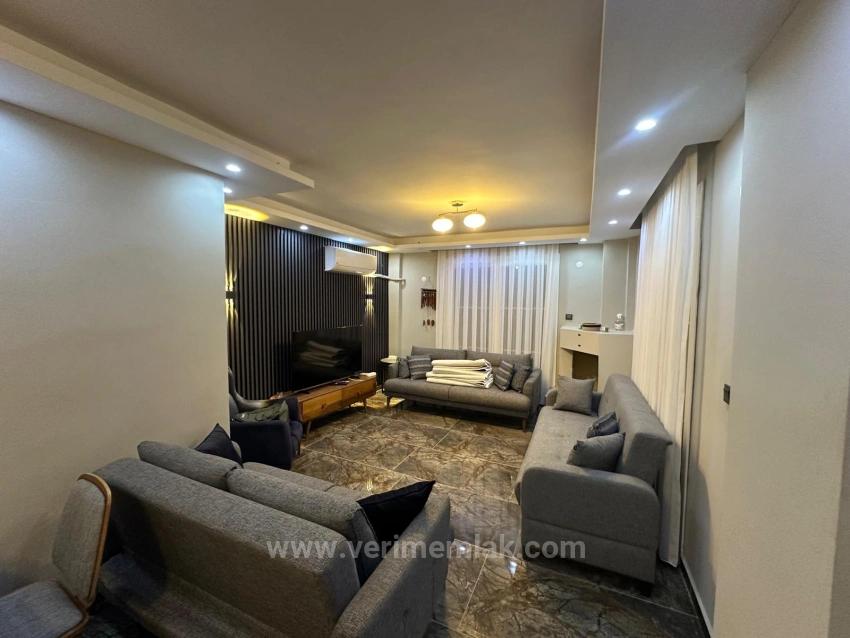 3+1 Villa For Sale With Floor Heating And Ownership In Seferihisar Payamlı Neighborhood