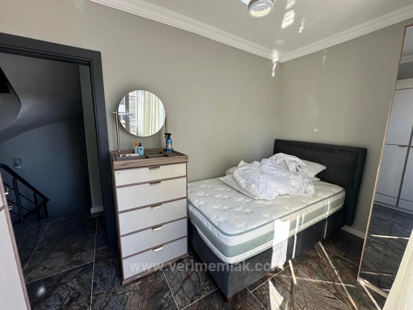 3+1 Villa For Sale With Floor Heating And Ownership In Seferihisar Payamlı Neighborhood