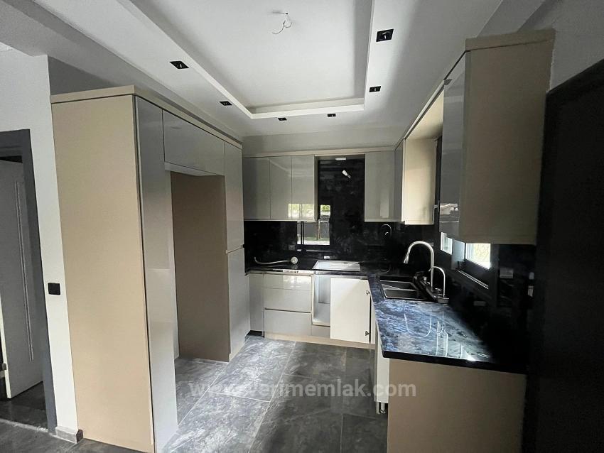 Ultra Luxury Villa With Large Garden, 30 Meters From The Sea In Özdere